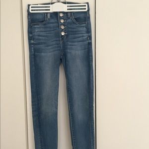 American Eagle High Rise Stretch Jegging- 2 short